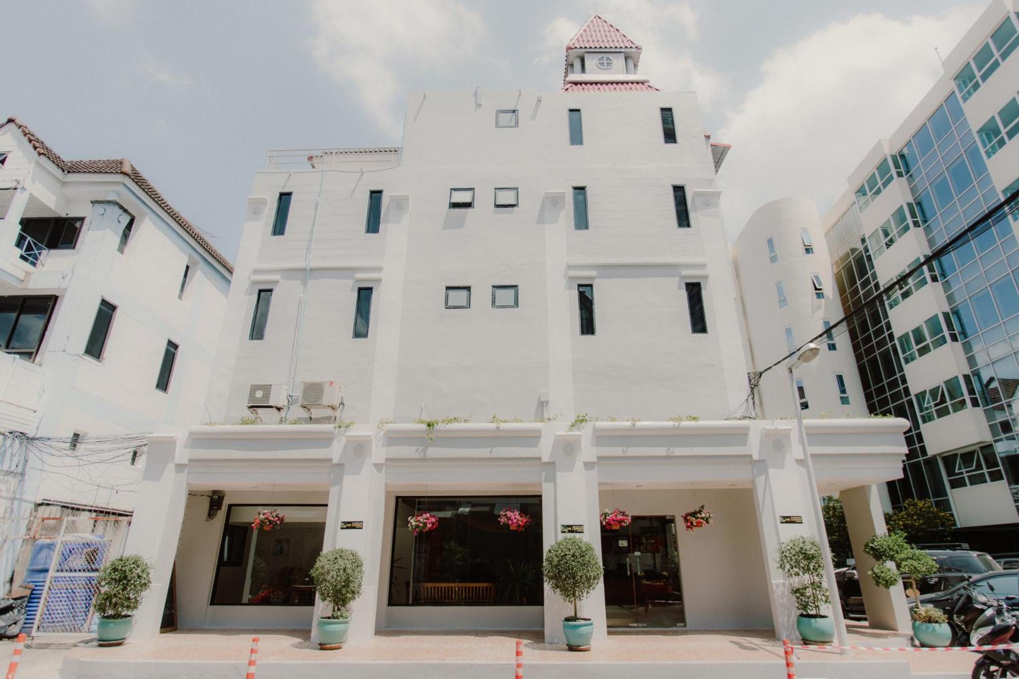 The Corner Appartement Patong Buitenkant foto