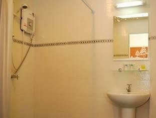 The Corner Appartement Patong Buitenkant foto